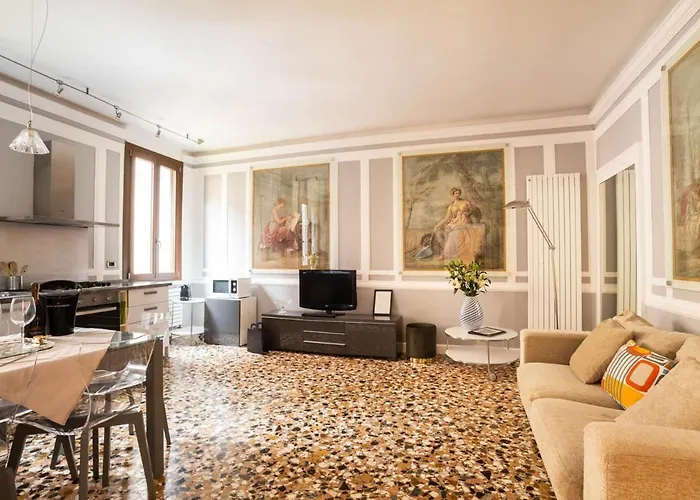 Salmaso Apartments