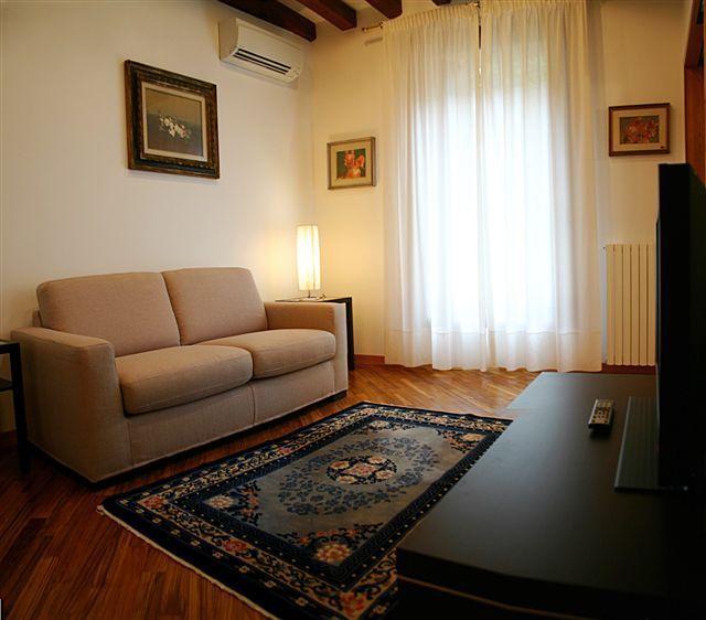 Apartament Salmaso *